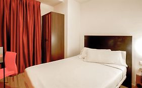 KubiK HOTEL